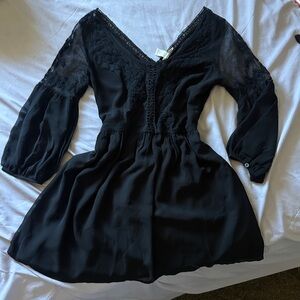 FOREVER 21 Mini Lace Dress